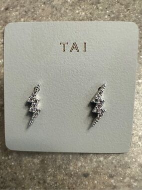 TAI Silver-tone Lightning Bolt Crystal Stud Earrings